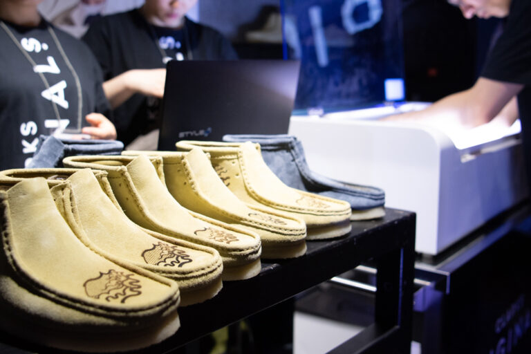 media_clarks_img01